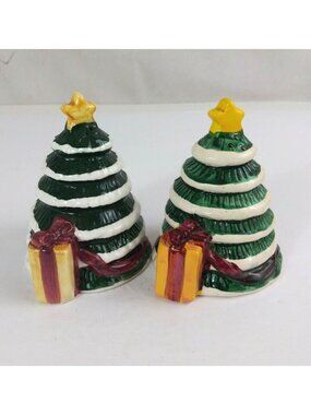 Vintage RG Christmas Tree With Present 4" Salt & Pepper Shakers